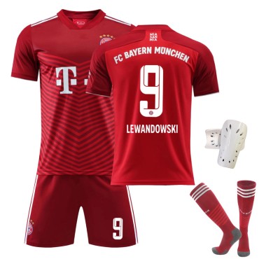 21/22 Bayern München Lewandowski Football Kits