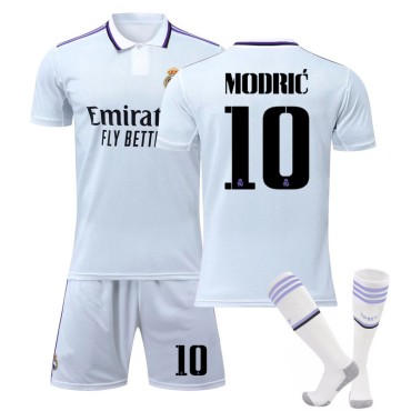 22/23 Real Madird Modric N. 10 Home Field Kids Men Football Jersey Kits