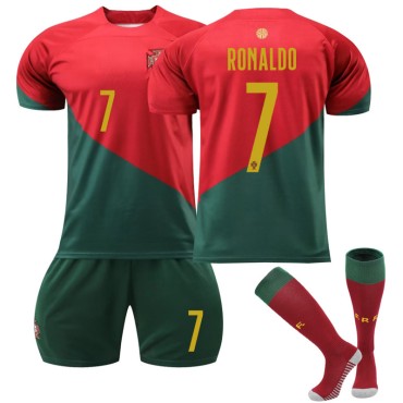 22/23 Portgual Christiano Ronaldo N. 7 Home Field Kids Men Football Jersey Kits